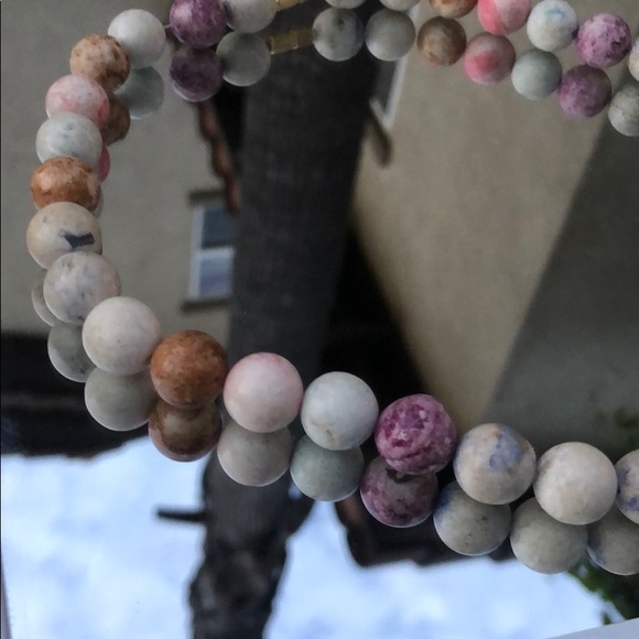 Multi-color Beaded Necklace with twist on clasp - Picture 3 of 8